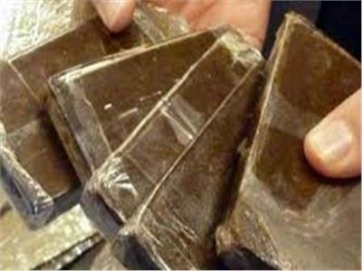 سائق توكتوك الحشيش سقط متلبسا فى التبين