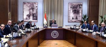 مدبولي يستعرض  أهداف المنصة الإلكترونية للإرشاد المهني لطلاب الجامعات