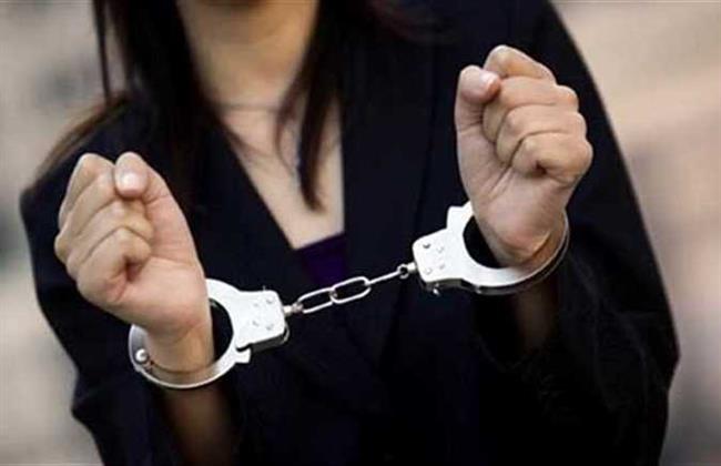 تجديد حبس متهمة نصبت على راغبى السفر واستولت على أموالهم