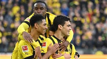 مانشستر يونايتد يجدد اهتمامه بنجم دورتموند