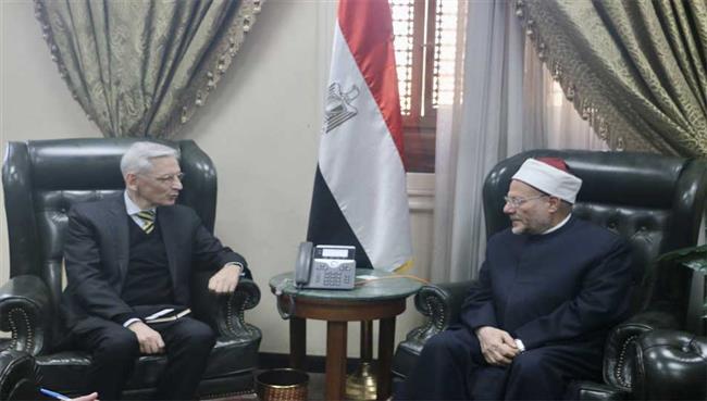 مفتي الجمهورية يبحث سبل تعزيز التعاون مع سفير فرنسا بالقاهرة في مجال مكافحة التطرف
