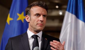   الرئيس الفرنسي يؤكد وقوف بلاده بجانب أوكرانيا