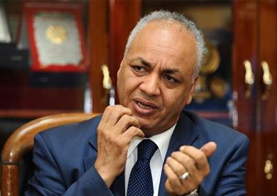 مصطفى بكري: عدم الانتهاء من قانون تصالح البناء سيجبر المواطنين على العودة للمخالفات