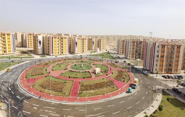 وزير الإسكان يتابع ما يتم تنفيذه من مشروعات بمدينة حدائق أكتوبر
