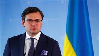   وزير الخارجية الأوكراني: لا نتفق مع نقطة واحدة في خطة السلام الصينية لإنهاء الحرب