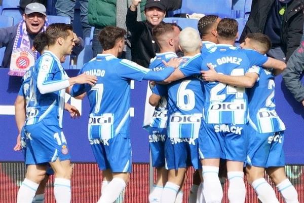 إسبانيول يفوز على ريال مايوركا 2 ـ 1 في الدوري الإسباني