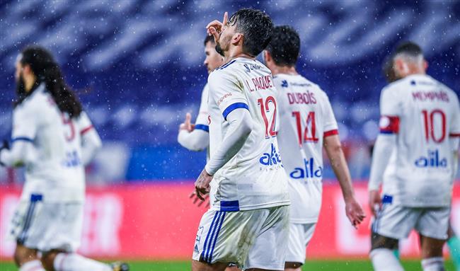 ليون يفوز على أنجيه 3ـ1 في الدوري الفرنسي
