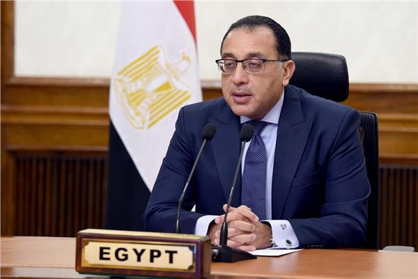رئيس الوزراء يصل إلى مطار الدوحة الدولي في زيارة عمل لقطر