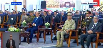   الرئيس السيسي يشهد فاعلية تفقد اصطفاف المعدات المشاركة في خطة تنمية سيناء