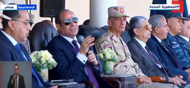 الرئيس السيسي لأهالي سيناء: "نحن جميعا مصريون وهذه بلدنا وأرضنا"