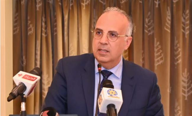 وزير الري يشارك في ورشة عمل "الخطة الوطنية للتكيف مع آثار التغيرات المناخية"