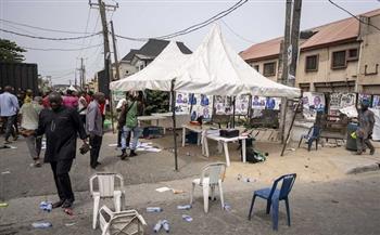   مسلحون يهاجمون مركزًا انتخابيًا فى لاجوس بنيجيريا