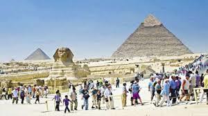   قطاع السياحة يبدأ في استعادة عافيته مجددًا.. ارتفاع عدد السياح بنسبة 55٪