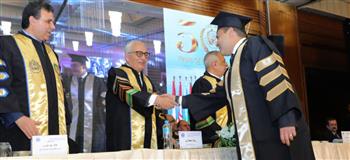   وزير التعليم يشارك فى حفل تخرج طلاب كلية الدراسات العليا بالأكاديمية العربية للعلوم 