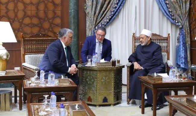 شيخ الأزهر ورئيس وزراء المجر يؤكدان رفضهما لمحاولات تطبيع الشذوذ الجنسي في المجتمعات