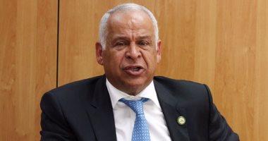 فرج عامر يكشف المستور حول الخسائر التي تسبب فيها وليد عرفات بأرض نادي سموحه
