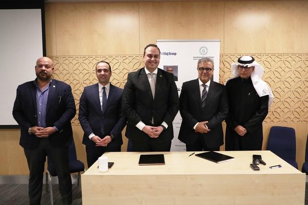 رئيس هيئة الرعاية الصحية يوقع مذكرة تفاهم مع مجموعة عِلاج السعودية
