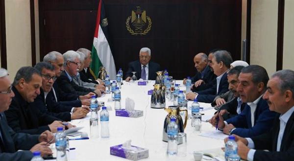«القيادة الفلسطينية» ترفض ضغوطات الاحتلال عليها للتراجع عن قراراتها