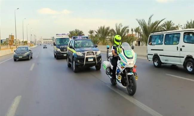كشف ملابسات فيديو لشخص يستعرض بسيارته ويتلف أخرى فى القاهرة