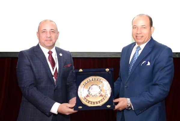 رئيس جامعة المنصورة: العالم يشهد تحولات متسارعة تفرض تحديات على المجال الرياضي