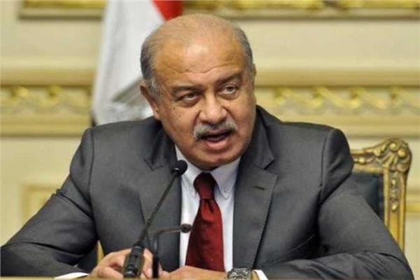إبراهيم محلب ناعيا شريف إسماعيل: كان منظما ومنضبطا ودائما هادئ