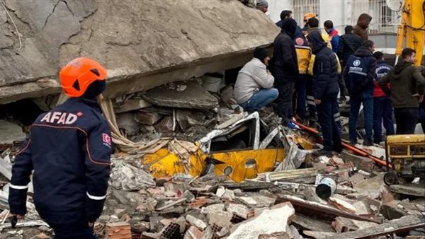 ارتفاع حصيلة المصابين جراء زلزال جنوب تركيا إلى 2323 شخصا
