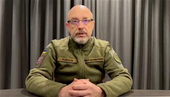   وزير الدفاع الأوكرانى يرفض تقديم استقالته