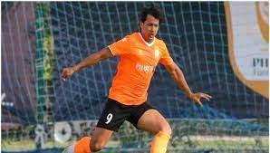 أول تعليق لـ عمرو جمال بعد ثلاثية فاركو فى شباك الزمالك