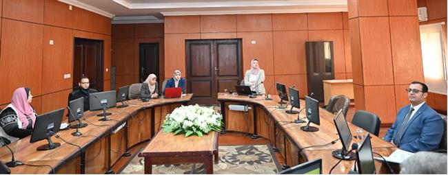 جامعة الفيوم تستقبل فريق الدعم الفني والمتابعة التابع لوزارة التعليم العالي 