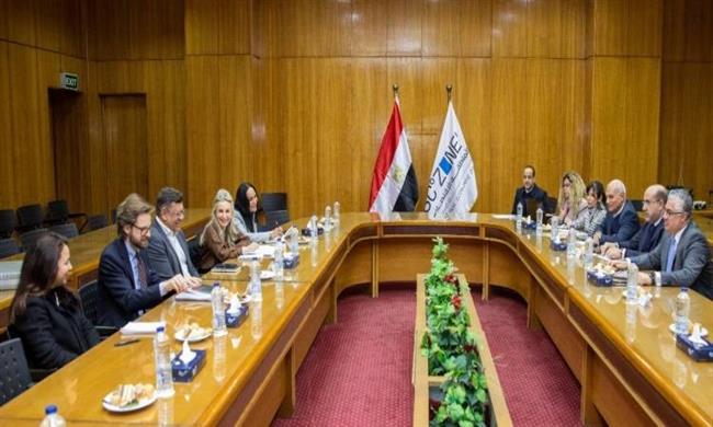 رئيس اقتصادية قناة السويس: نتعاون مع البنك الأوروبى لإعادة اعمار خدمات المستثمرين 