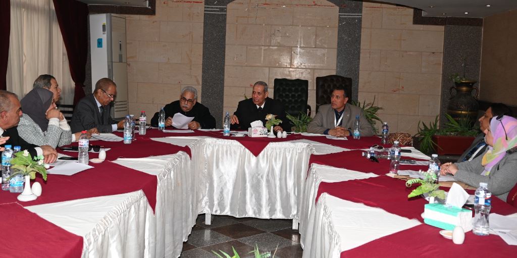 انعقاد لجنة قطاع التربية النوعية على مستوى الجامعات المصرية بجامعة الفيوم