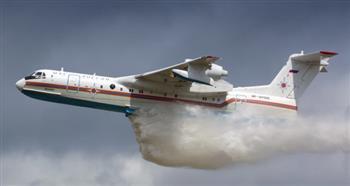 روسيا ترسل طائرة "بيريف بي إي -200" إلى تركيا للمساعدة في إخماد حريق ميناء إسكندرون