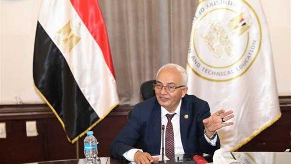 وزير التعليم يجتمع مع مديري المديريات اليوم لبحث الاستعداد للفصل الدراسي الثاني
