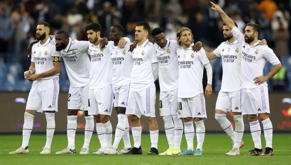 أنشيلوتي يعلن تشكيلة ريال مدريد لمواجهة الأهلي في مونديال الأندية
