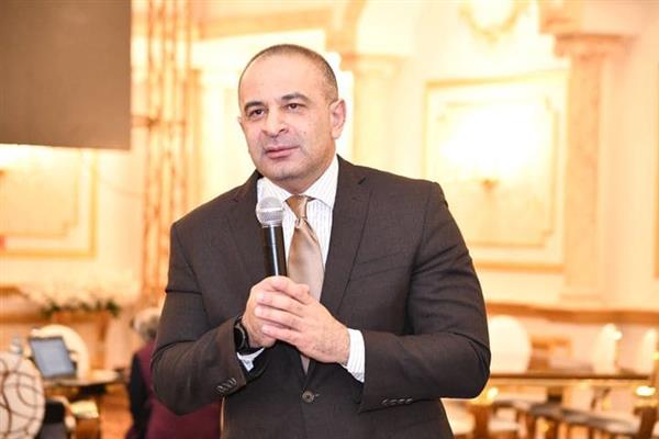 نائب وزيرة التخطيط يستعرض آليات توجيه التخطيط الاستراتيجي وتحديد الأولويات لتنفيذ رؤية مصر 2030