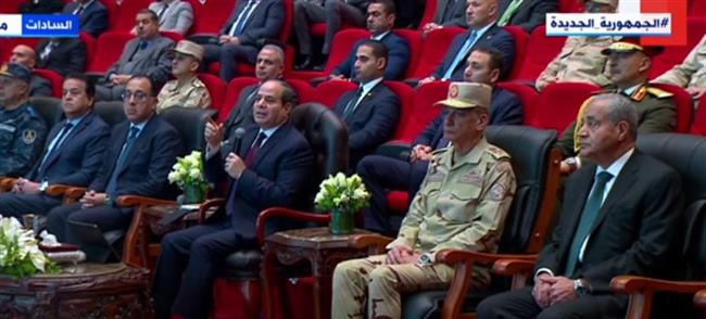 الرئيس السيسي: جهاز مشروعات الخدمة الوطنية ملتزم بقواعد المنافسة العادلة