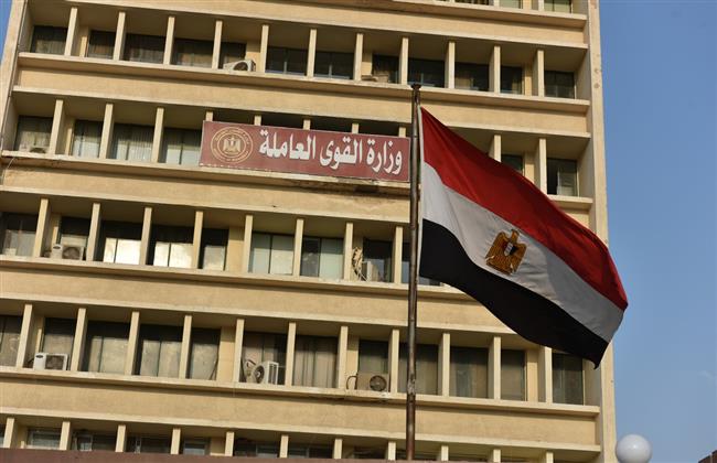 القوى العاملة":مكتب التمثيل العمالى بأبوظبى ينجح في حل مشكلة عاملين مع شركاتهم وعودة مستحقاتهم