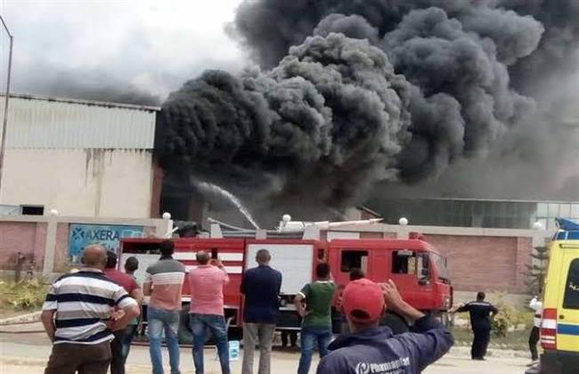  حريق يلتهم مصنع دهانات بالشرقية.. ووقوع مصابين  