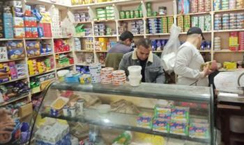 حملات على الأسواق والمحال التجارية وتحرير محاضر للمخالفين بمدن وقرى كفر الشيخ