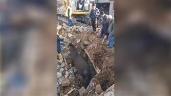   بعد 21 يوما.. إنقاذ حصان بصحة جيدة من تحت أنقاض زلزال تركيا (فيديو)