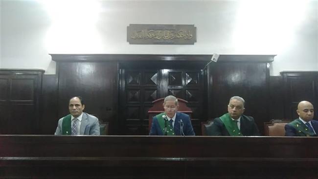 اليوم.. فصل جديد في محاكمة معيدة جامعية عذبت ابنها وأجبرته على التسول