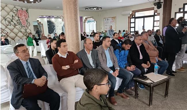 "القوى العاملة": فرص عمل ومشروعات صغيرة للشباب بالبحر الأحمر