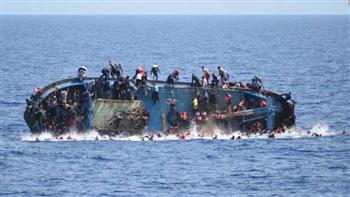   إنقاذ 4 فلسطينيين وانتشال جثتين في حادث غرق قارب قبالة السواحل اليونانية