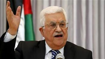 الرئيس الفلسطيني يمنح السفير الكويتي نجمة القدس
