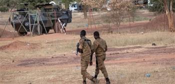   بوركينا فاسو: مقتل 11 جنديًا و112 مسلحًا خلال استعادة أراضي شرق وشمال البلاد