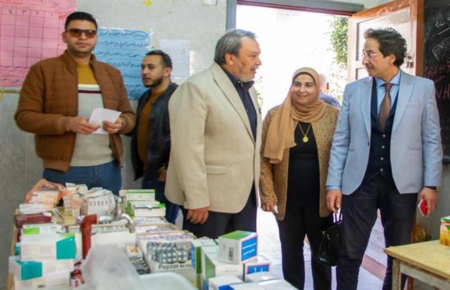 لدعم مبادرة «حياة كريمة»: تقديم الرعاية الطبية لـ 880 حالة بقافلة جامعة طنطا بمركز طنطا