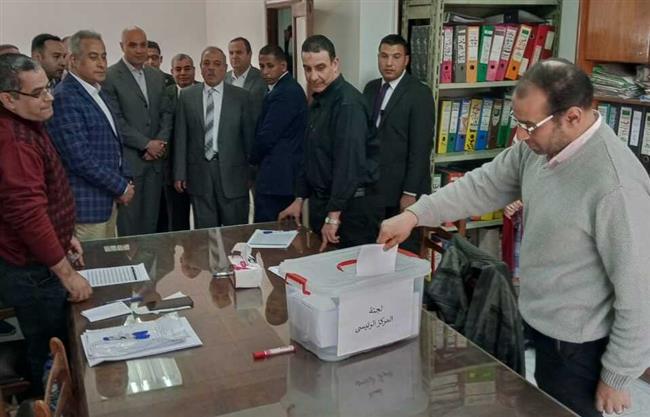 فيديو جراف.. يرصد تفقد وزير القوى العاملة لجان الإنتخابات التكميلية العمالية
