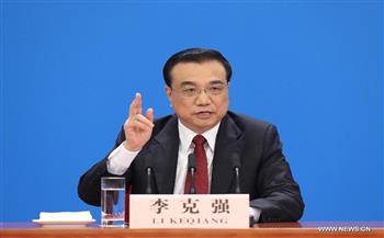   رئيس مجلس الدولة الصيني يتعهد بعدم التسامح مع الفساد