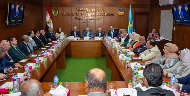 بحضور رئيس جامعة طنطا.. انعقاد مجلس كلية التربية الرياضية  