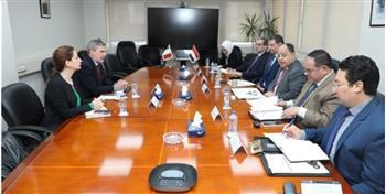 وزير المالية يناقش تعزيز التعاون الجمركي مع إيطاليا